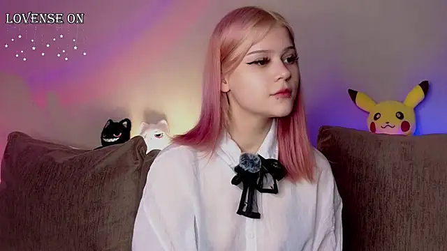 Snapshot of RavenKitten_ chatting on 30, 5, 2026 RavenKitten online show from 30, 5, 2026