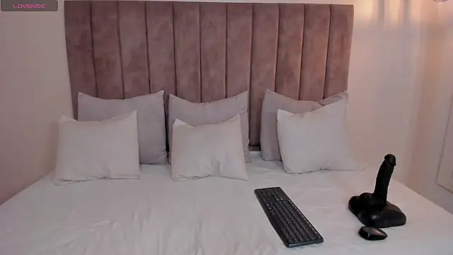 amber colliiins online show from 14, 10, 2025