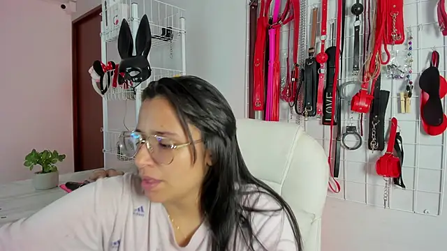  adahara queen online show from 22, 11, 2025