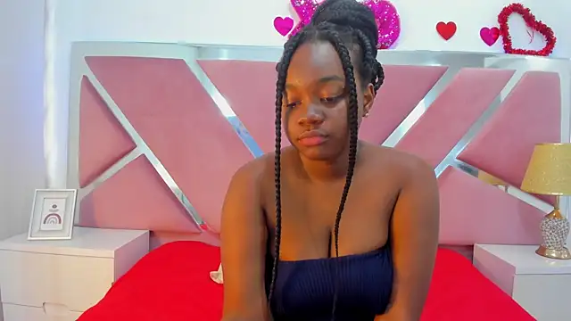 Snapshot of SulyClarck chatting on 29, 10, 2025 SulyClarck online show from 29, 10, 2025