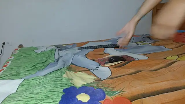 smallkarlakarla online show from 10, 11, 2025