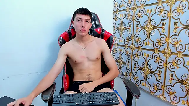 LittleDanny  online show from 15, 10, 2025