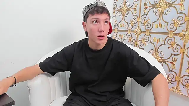 LittleDanny  online show from 19, 11, 2025