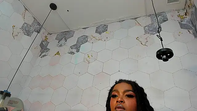 Anaa Fuentess online show from 18, 12, 2025