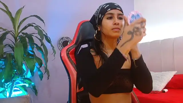ivy scorpio online show from 21, 10, 2025