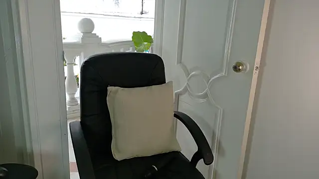  Gaaia  online show from 8, 2, 2026