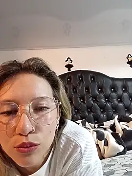Snapshot of Licethf00x chatting on 22, 9, 2025 Licethf00x online show from 22, 9, 2025