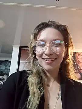 Snapshot of Licethf00x chatting on 20, 11, 2025 Licethf00x online show from 20, 11, 2025