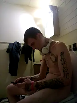 jizzyglizzy92 online show from 3, 3, 2026