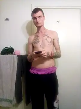 jizzyglizzy92 online show from 16, 2, 2026