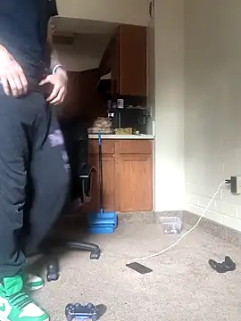 jizzyglizzy92 online show from 5, 5, 2026