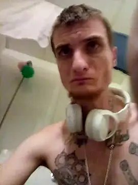 jizzyglizzy92 online show from 28, 2, 2026