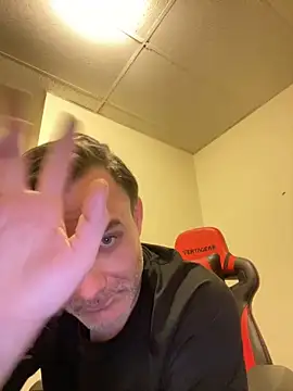 NicPolaris online show from 5, 4, 2026