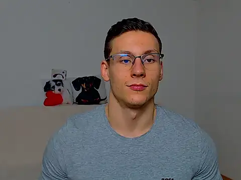 ZeinMiracles online show from 7, 10, 2025