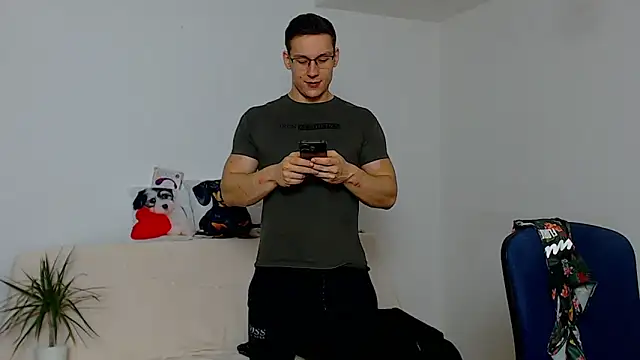 ZeinMiracles online show from 10, 11, 2025