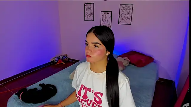 Valeri 13 online show from 10, 10, 2025