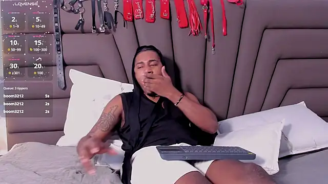 Snapshot of Duo69Sexual chatting on 14, 10, 2025 Duo69Sexual online show from 14, 10, 2025