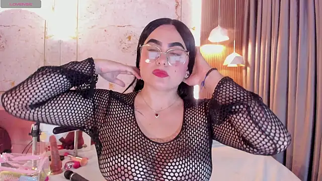 Snapshot of sofiiacarson chatting on 23, 5, 2026 sofiiacarson online show from 23, 5, 2026