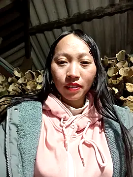 tcm-cute online show from 18, 12, 2025