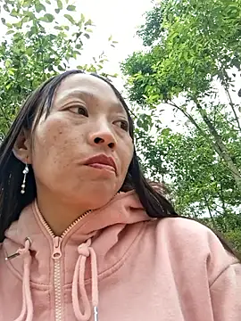 tcm-cute online show from 18, 4, 2026