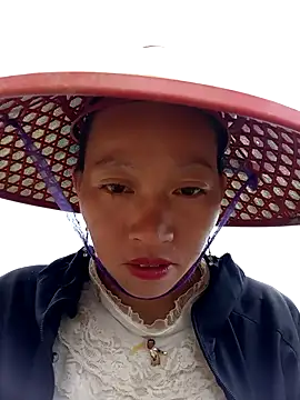 tcm-cute online show from 31, 10, 2025