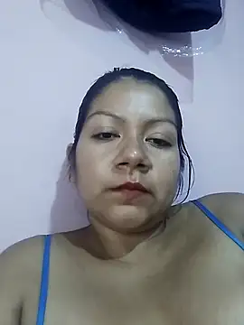 Snapshot of Alexxxia69 chatting on 1, 3, 2026 Alexxxia69 online show from 1, 3, 2026