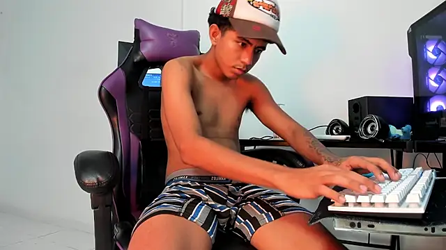 alluringangel0 online show from 21, 10, 2025