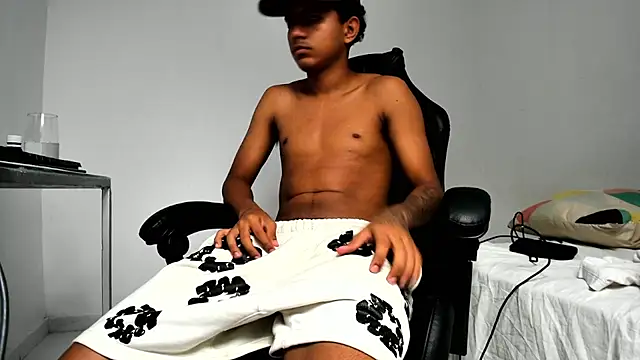 alluringangel0 online show from 23, 10, 2025