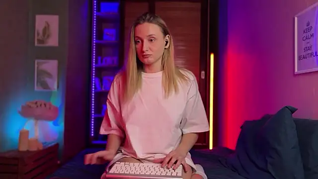 LovaMay online show from 22, 2, 2026