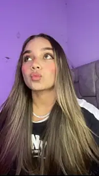 AnnyLopezzz  online show from 13, 1, 2026