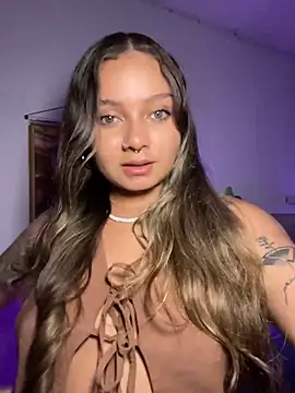 Snapshot of AnnyLopezzz_ chatting on 31, 5, 2026 AnnyLopezzz online show from 31, 5, 2026