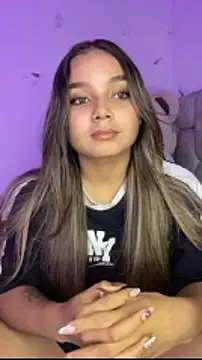 AnnyLopezzz  online show from 9, 1, 2026