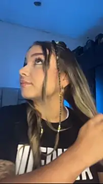 AnnyLopezzz  online show from 15, 2, 2026