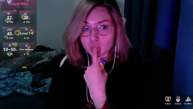 cute1stranger online show from 17, 9, 2025