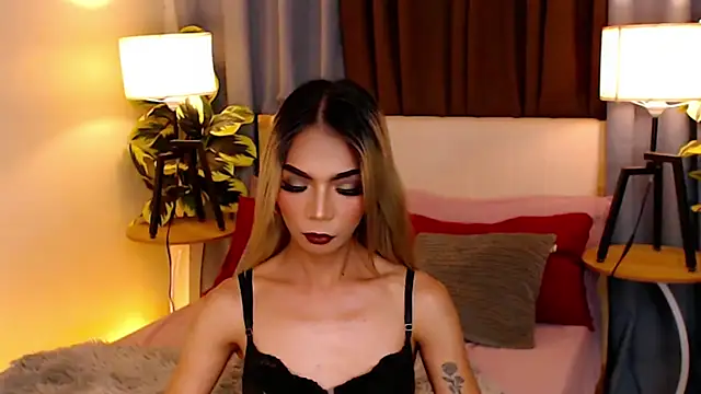 CelestinaMarquez0427 online show from 17, 2, 2026