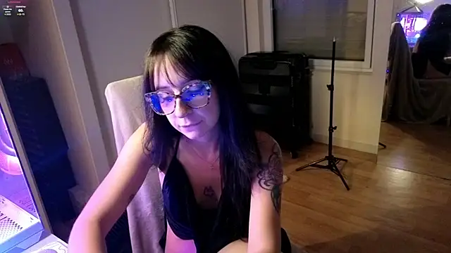 CornetDeGlace online show from 13, 2, 2026