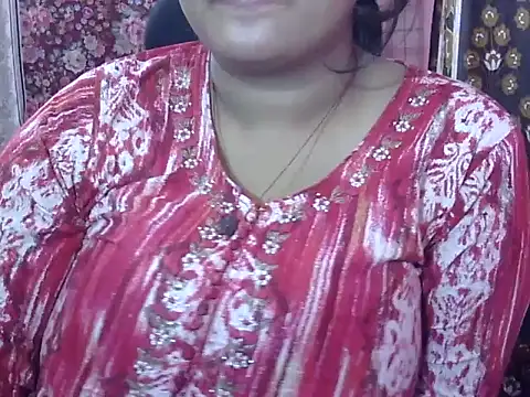 Snapshot of Ranting188 chatting on 28, 10, 2025 Ranting188 online show from 28, 10, 2025