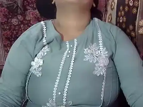 Snapshot of Ranting188 chatting on 13, 11, 2025 Ranting188 online show from 13, 11, 2025