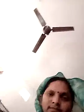 Snapshot of Payal950 chatting on 4, 12, 2025 Payal950 online show from 4, 12, 2025