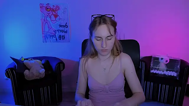 beauty ginger  online show from 29, 11, 2025