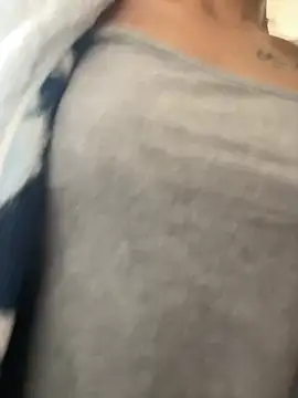 StrapPink online show from 30, 3, 2026