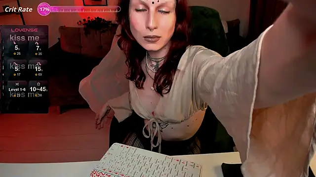 effie mirelll online show from 4, 11, 2025