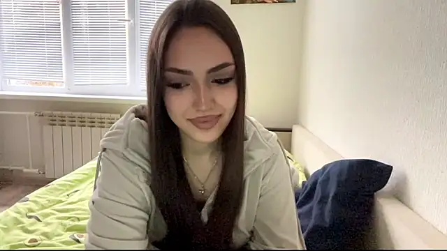 Leaf Unto online show from 22, 10, 2025