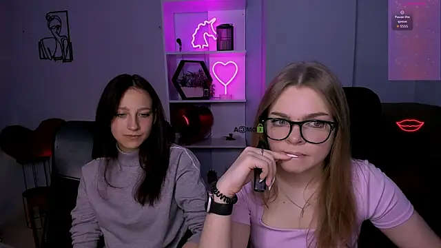 veronica bubble online show from 25, 11, 2025