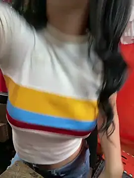 Snapshot of Sol_Sunny chatting on 17, 5, 2026 Sol Sunny online show from 17, 5, 2026