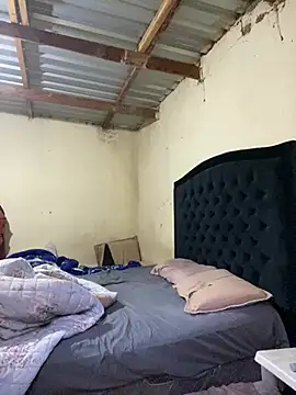 Curvycandy95 online show from 7, 4, 2026