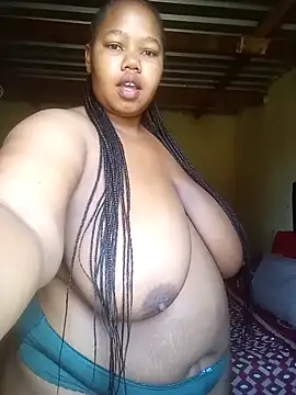 Curvycandy95 online show from 5, 11, 2025