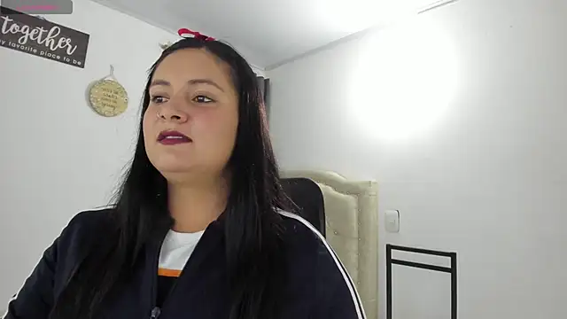 Snapshot of Sunnycurvymf chatting on 20, 10, 2025 Sunnycurvymf online show from 20, 10, 2025