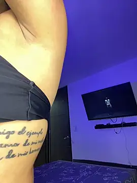 AlannaEvons online show from 22, 10, 2025