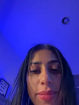 AlannaEvons online show from 6, 4, 2026